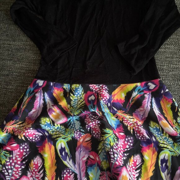 Dori creations size 4t colorful feather long sleeve dress 🪶 - Picture 3 of 6
